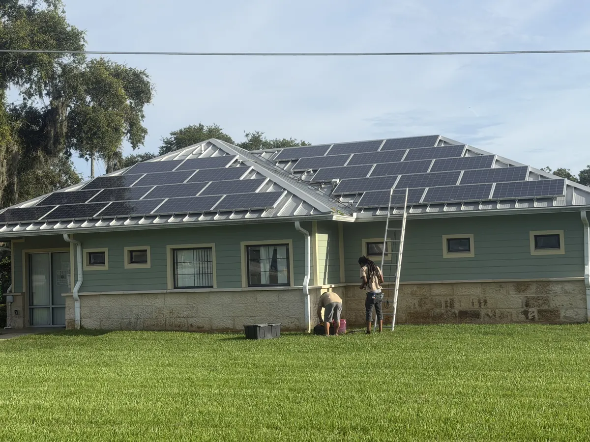 Original silver-framed solar array on the City of Sanford Parks & Recreation facility in Sanford, Florida.